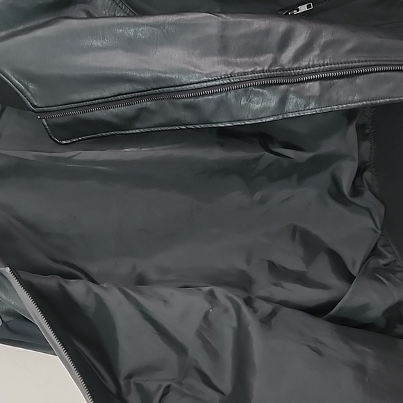 Torrid Jacket Size: 2 - Picture 10 of 17